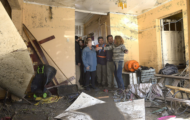 Presidenta Bachelet recorre viviendas dañadas por el terremoto en el Norte Chico.