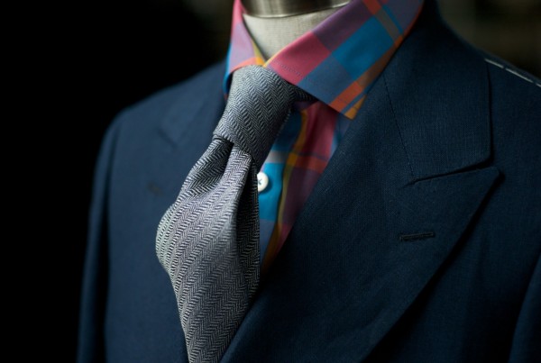 An-unexpected-combination-men-tie-shirt-jacket-checked-fashion-style-men-blog