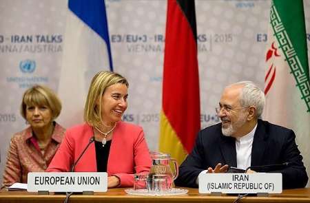 Viena: El ministro de Exteriores iraní, Mohammad Javad Zarif y la Jefa de Política Exterior de la Unión Europea, Federica Mogherini, examinaron os avances en la implementación final del acuerdo nuclear.