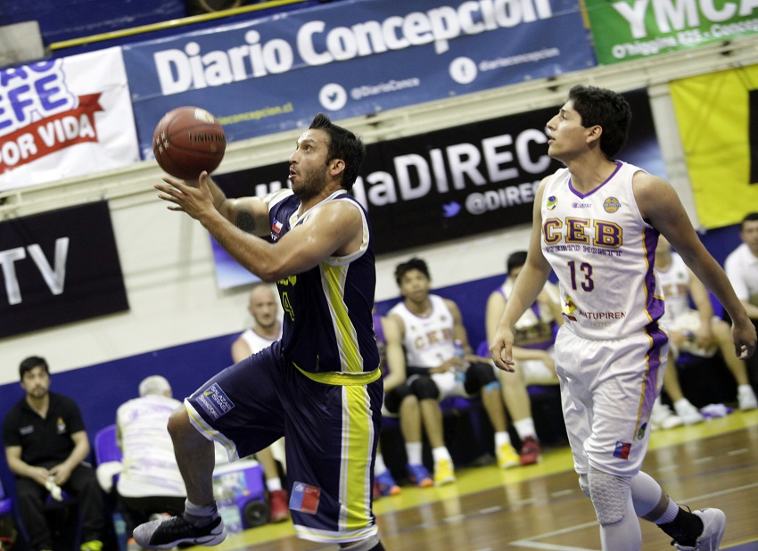 20 Noviembre 2016/CONCEPCION , durante el Partido valido por la Liga de Basquetbol DIRECTV, disputado entre los equipos de Universidad de Concepcion vs CEB Puerto Montt, jugado en la casa del deporte FOTO:JUAN GONZALEZ/AGENCIAUNO