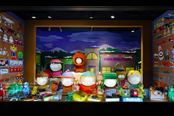 barneys-new-york-madison-holiday-window_trey-parker-and-matt-stone-of-comedy-centrals-south-park_1500_1000_70_c1