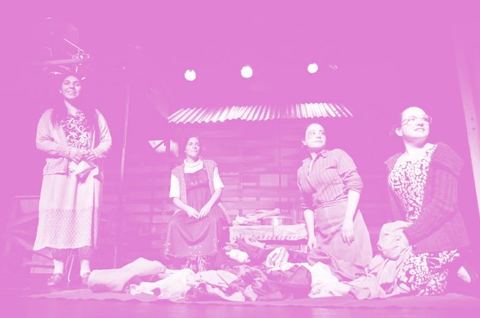 2-tres-marias-y-una-rosa