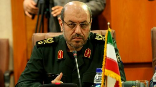 Ministro de Defensa iraní, Hosein Dehqan .