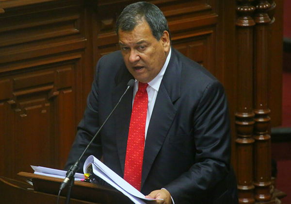 Ministro de Defensa del Perú, Jorge Nieto Montesinos.