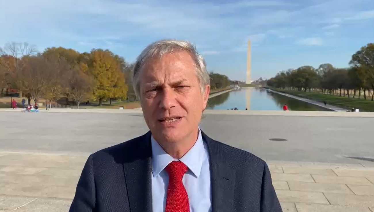 Kast fin gira en EEUU