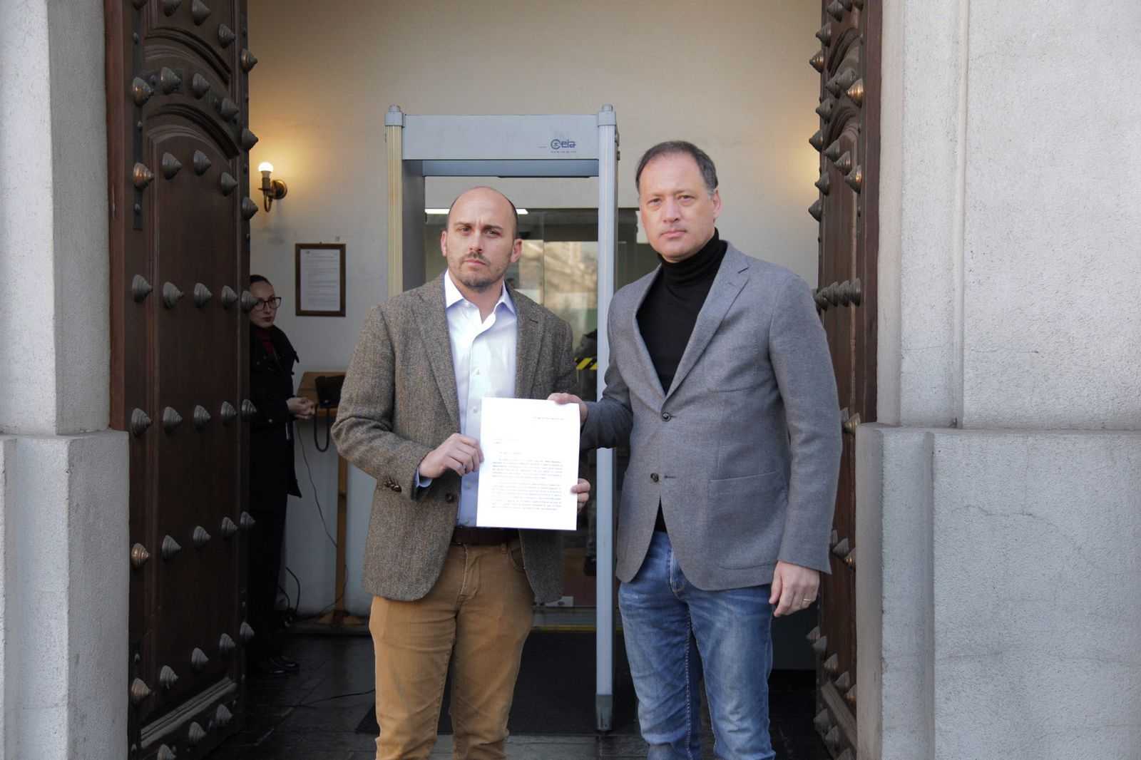 Diputados Andrés Longton y José Miguel Castro