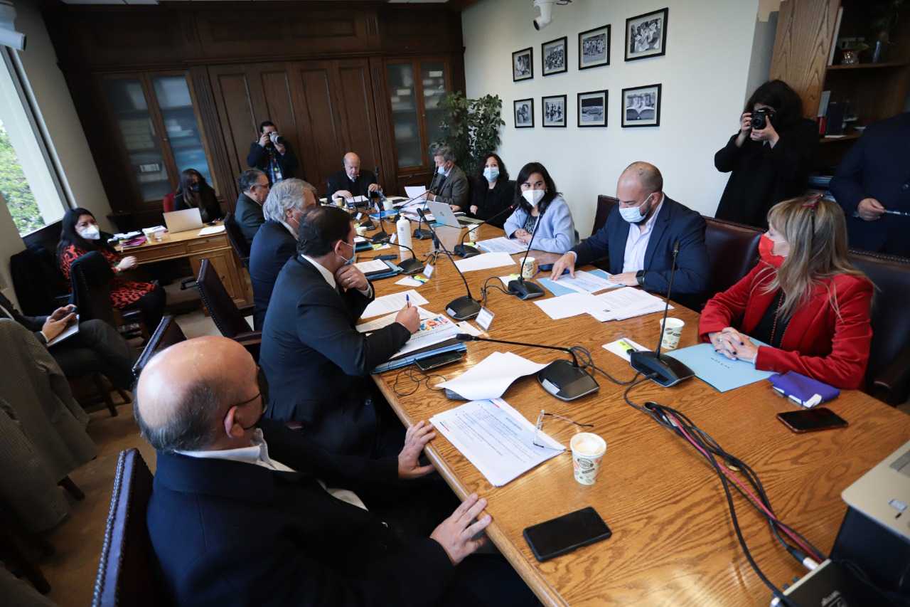 Izkia comisión Senado 16-08-22