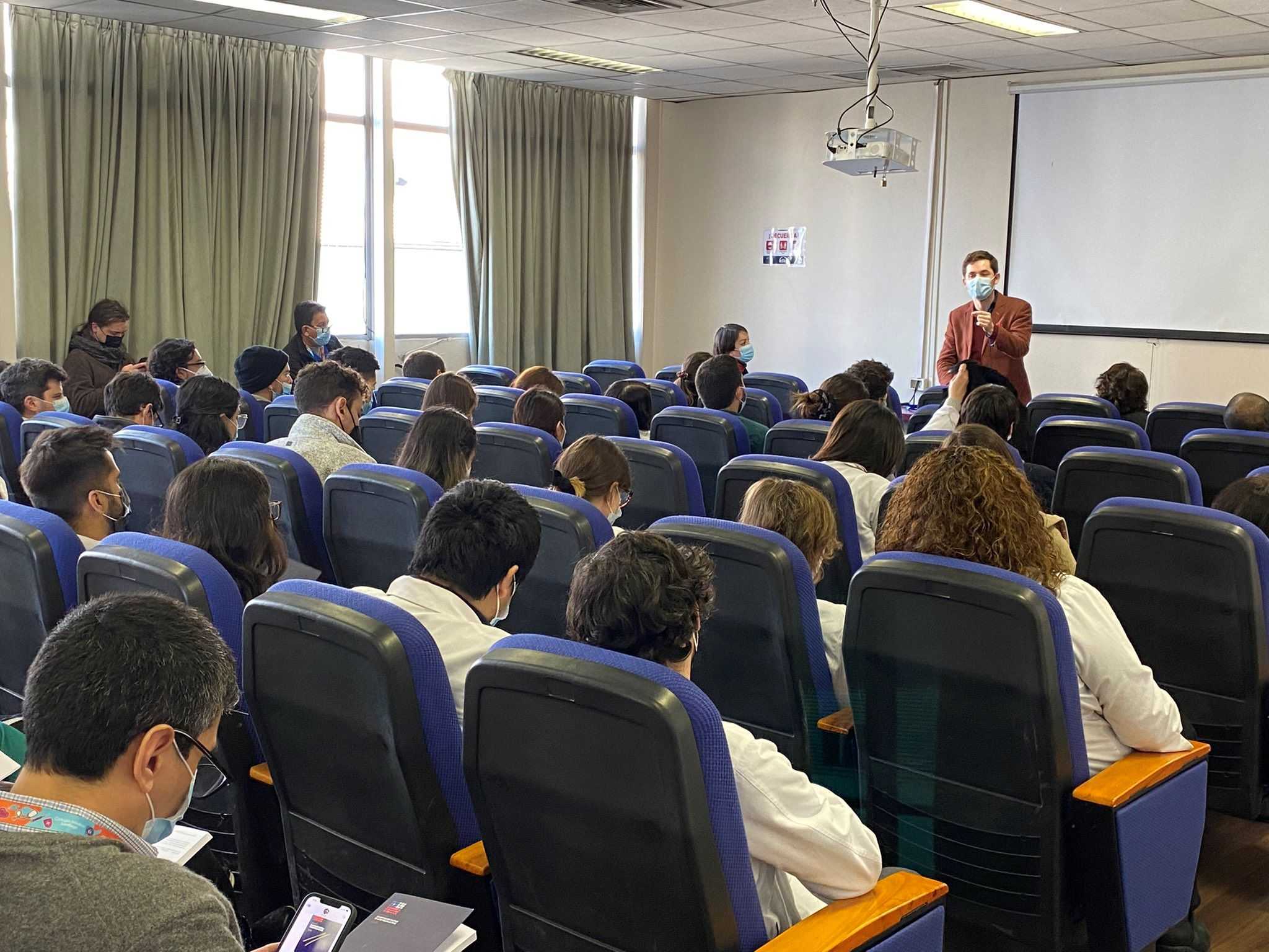 charla Gaspar Dominguez hospital