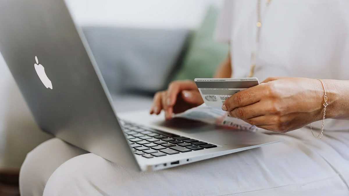 ecommerce310801