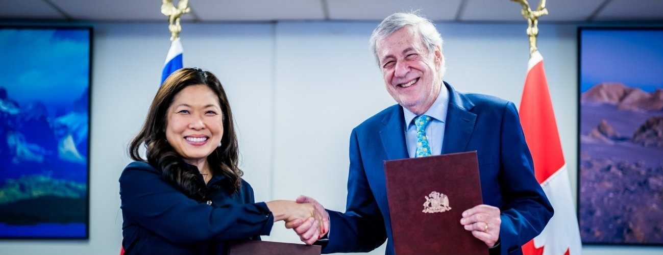 VAN KLAVERENCONMINISTRA CANADA11 ABRIL 2023