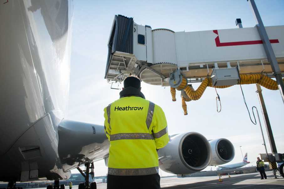 AEROPUERTOLONDRES2023