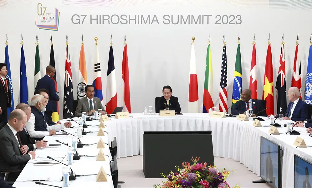 g7