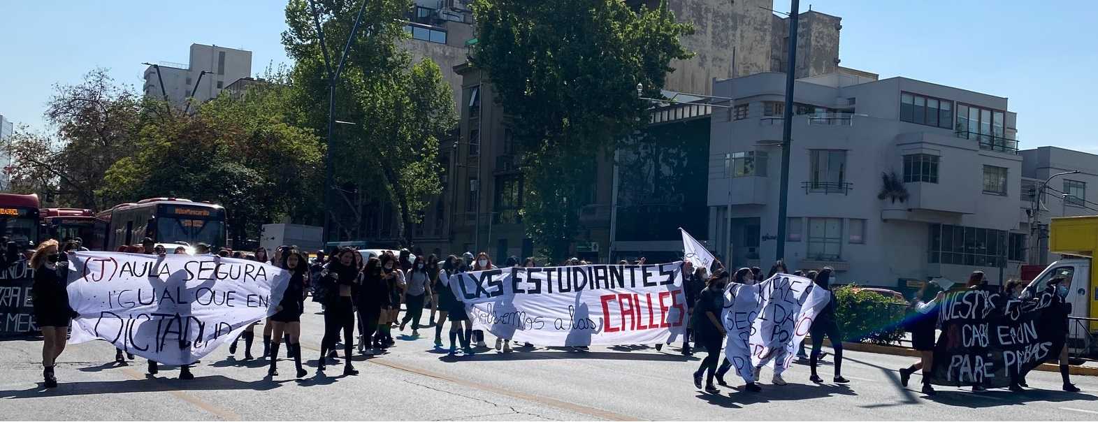 ESTUDIANTESENLASCALLES 3NOV2021
