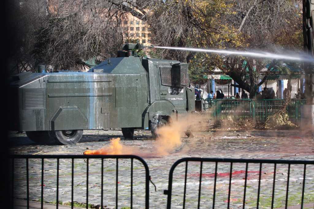 carro-lanza-agua.jpg-1-1024x683
