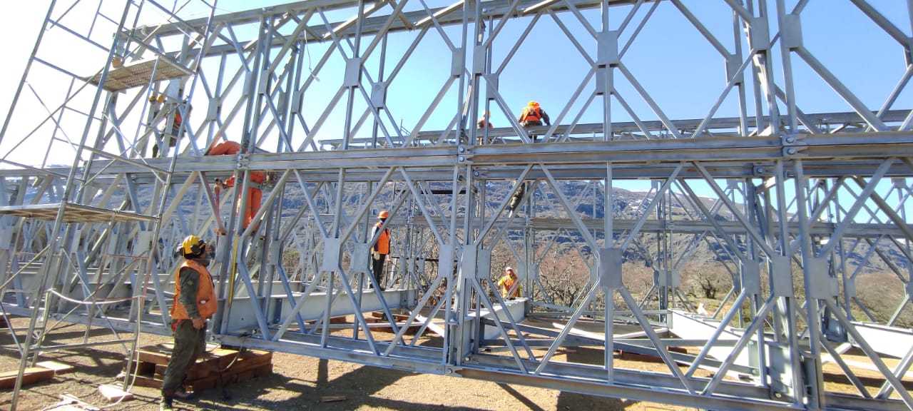 cuerpo-militar-trabajo