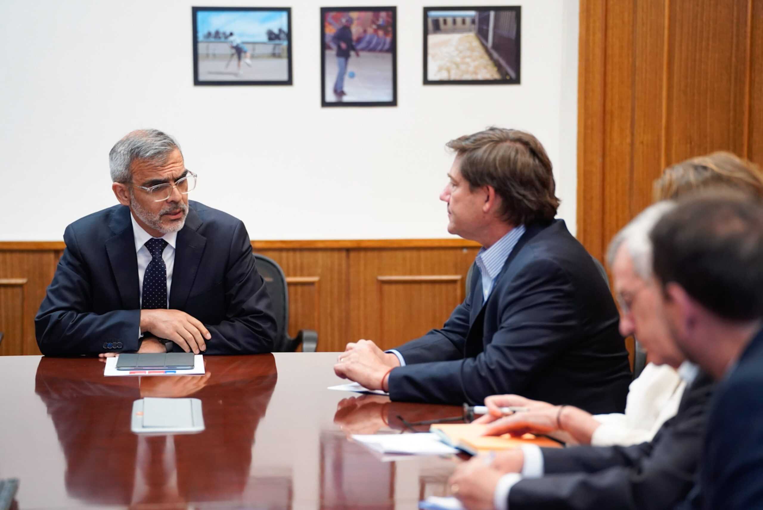 Cordero y dirigencia CCHC