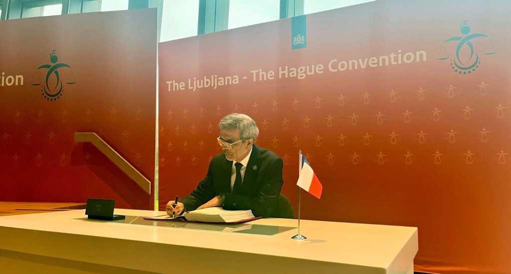 Firma Convenio Ljubliana