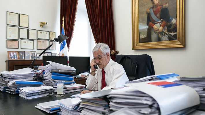 sebastián-piñera-escritorio