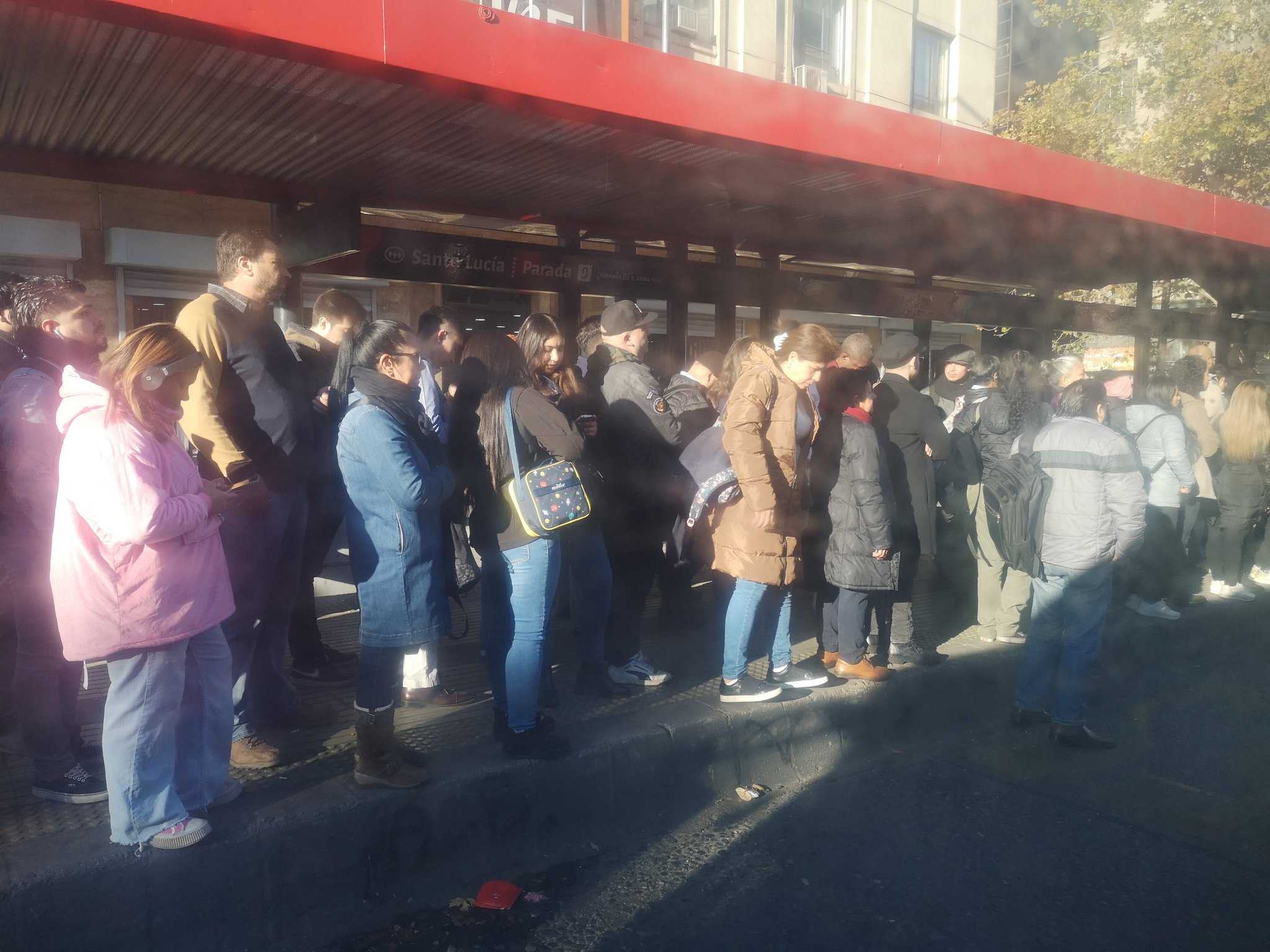 Colapso en paraderos