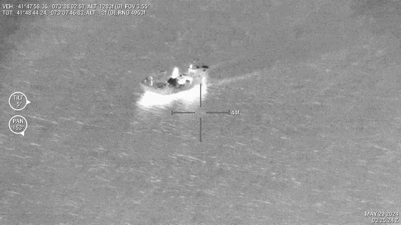 lancha hundida en Calbuco