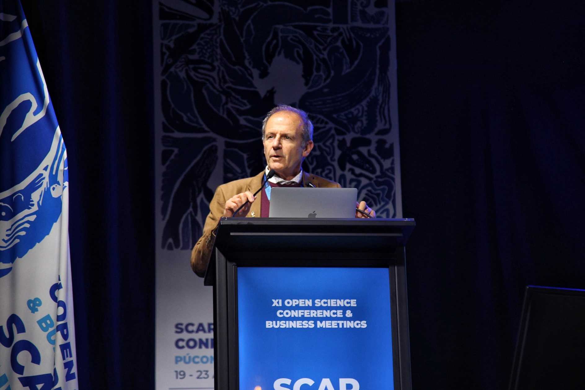 Director INACh Gino Casassa