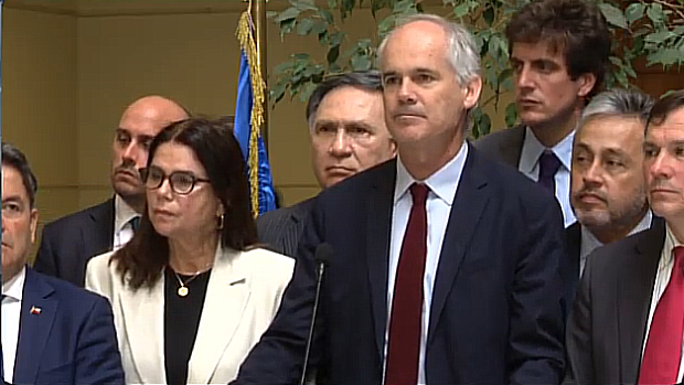 Opera Captura de pantalla_2024-10-01_120910_www.youtube.com