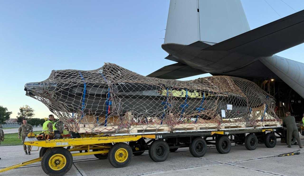 Arriba primer F-16 a Argentina 15-12-2024