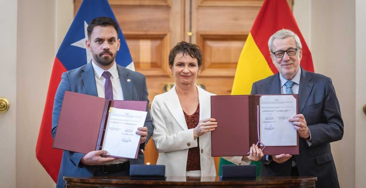 Firma acuerdos migratorios Chile-Bolivia La Moneda 20-12-2024