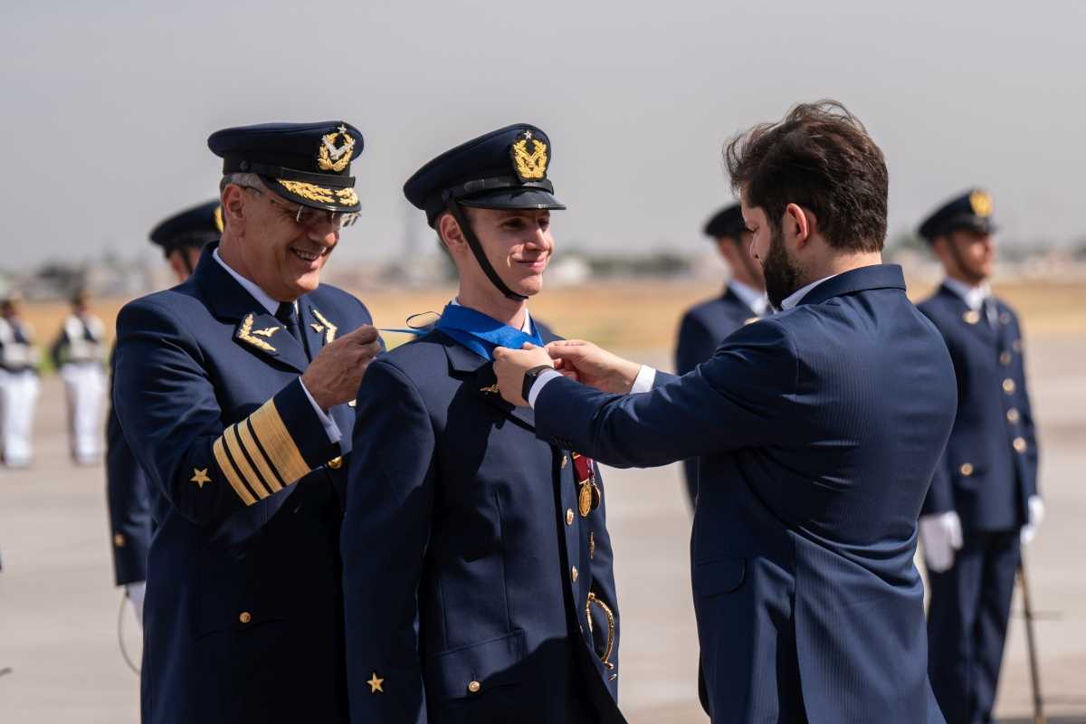 Graduación Escuela de Aviación 17-12-2024