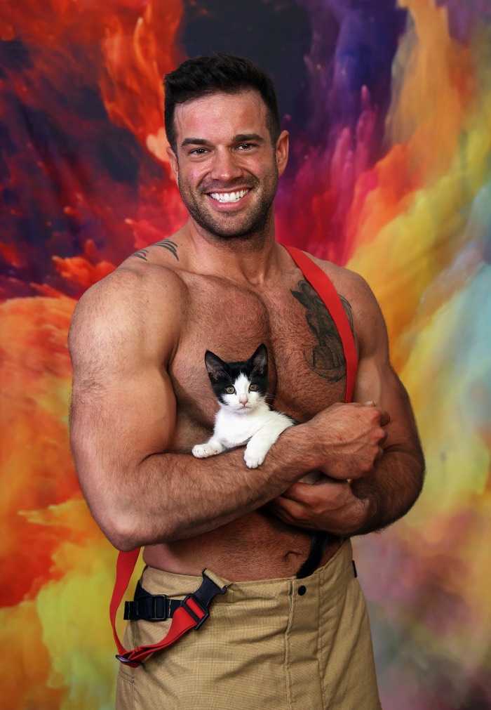 JACOB (USA) Australian Firefighters Cat Calendar 2025