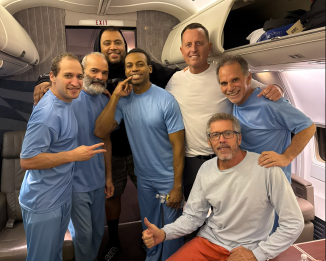 Opera Captura de pantalla_2025-02-01_110628_x.com