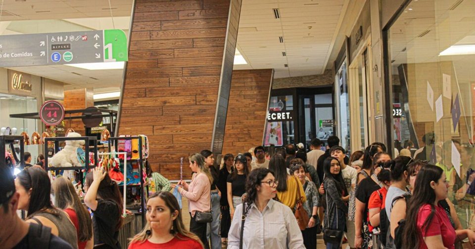 COMERCIO-VIERNES SANTO