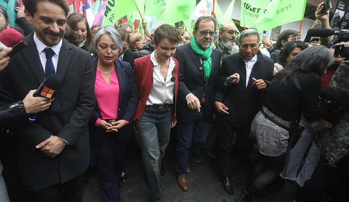 Candidatos oficialistas Servel 30-04-2025