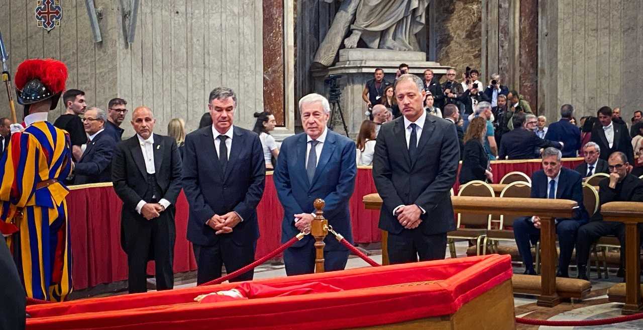 Delegación chilena velorio Papa Francisco 25-04-2025