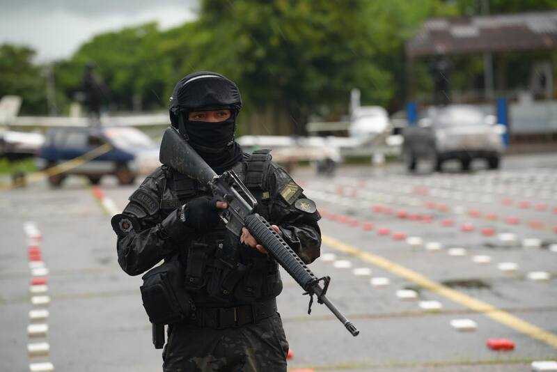 Fuerza antinarcóticos de Bolivia