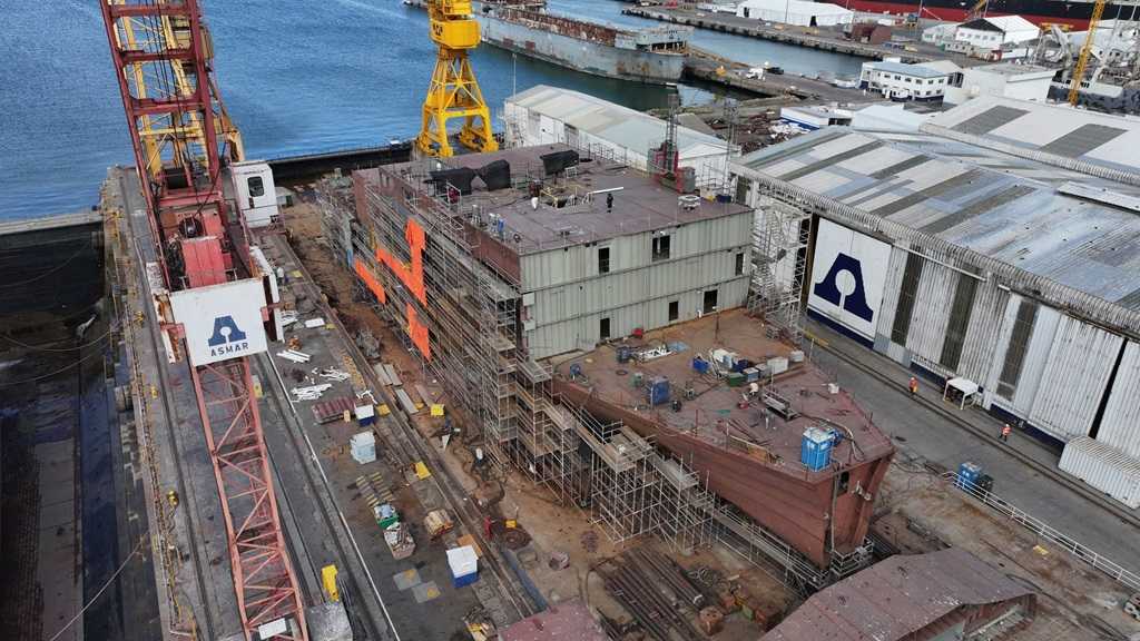 Construcción primer buque Escotillón IV Asmar-T