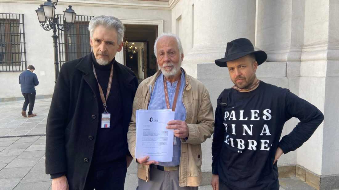 Agrupación Judía DIana Arón entrega carta en La Moneda 14-08-2025