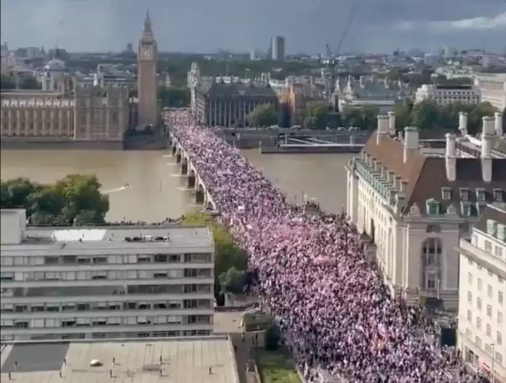protesta ;londres13sep25