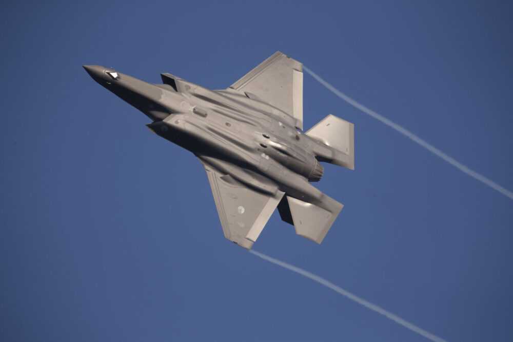 Leeuwarden, 31 oktober 2019F35 komt aan in Leeuwarden