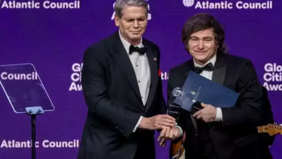 Scott Bessent - Javier Milei