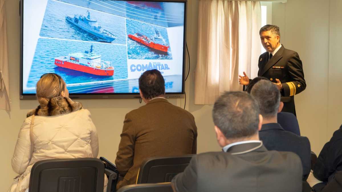 Lanzamiento Campaña Antártica Terzona 03-11-2025