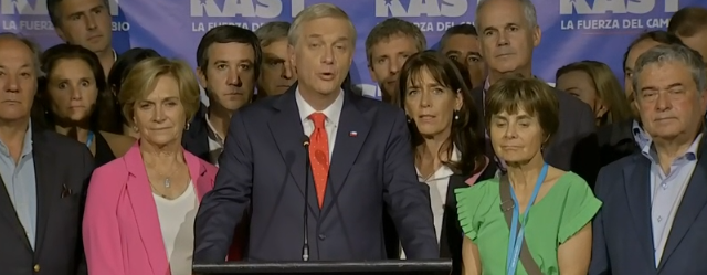 Opera Captura de pantalla_2025-11-16_204344_www.t13.cl