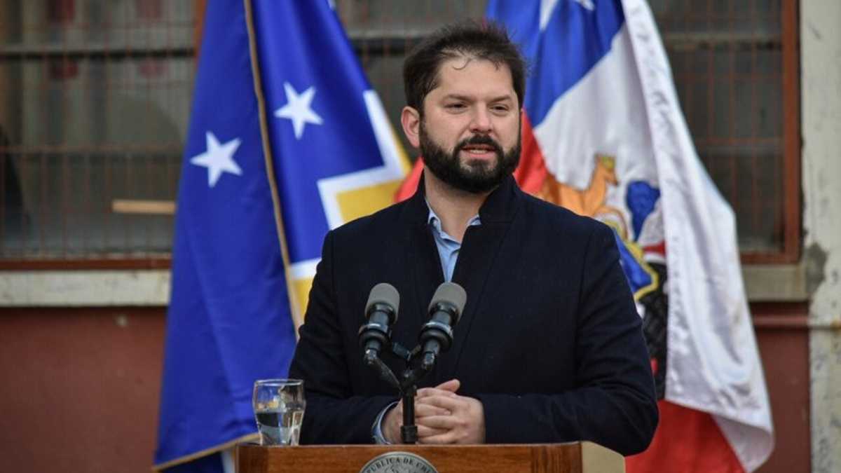 Pdte. Gabriel Boric Punta Arenas Foto Agencia UNO