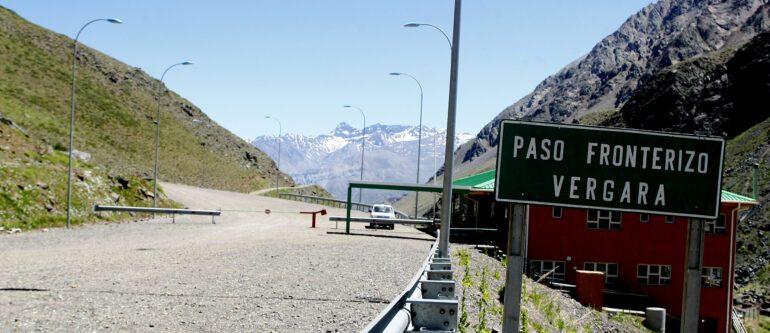 Tren-Trasandino-Paso-Planchon-Vergara-770x333