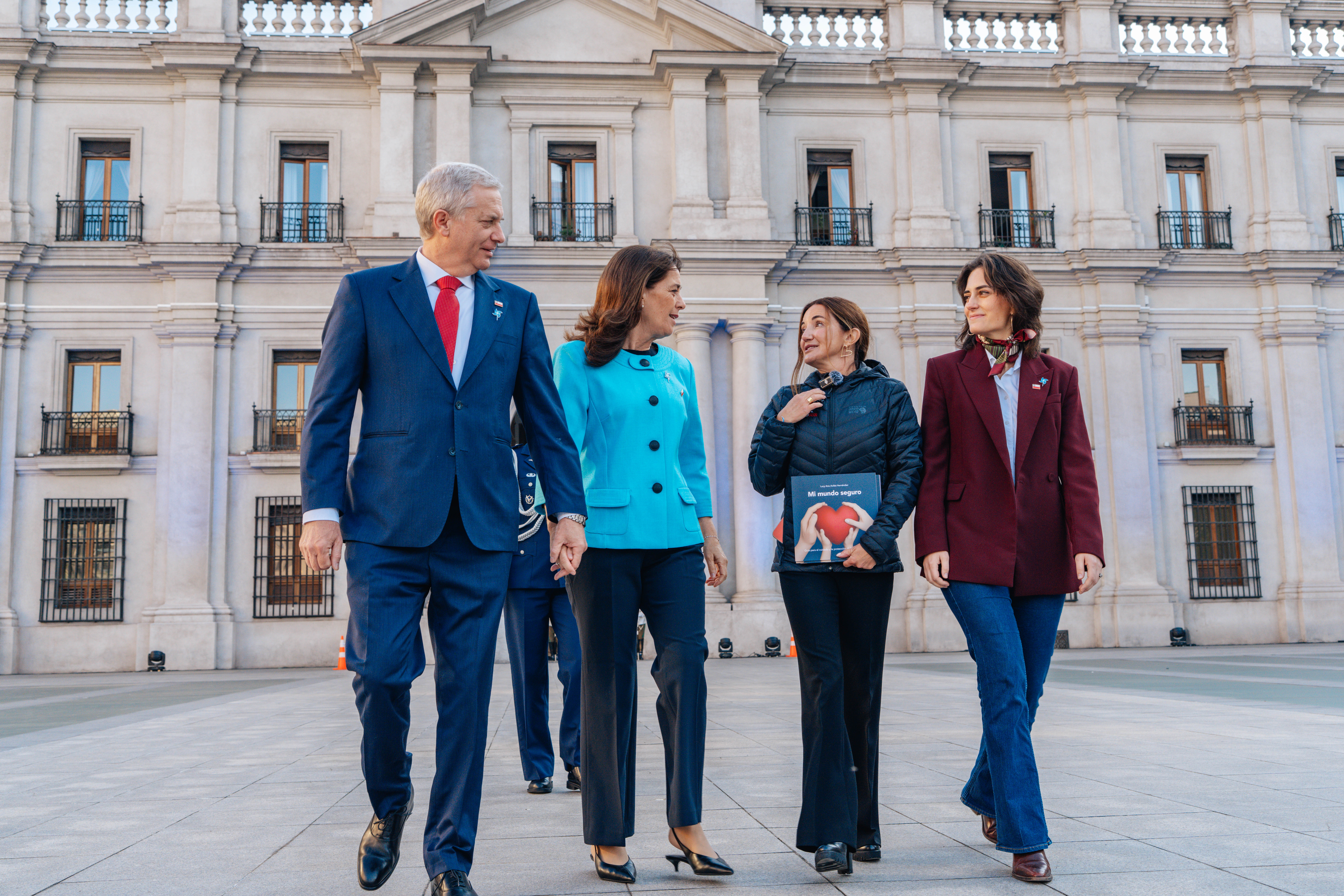 Pdte Kast conmemora el Día Internacional contra el Maltrato Infantil y llama a escuchar a los niños