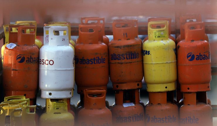 Municipios reclaman que aún no se han entregado vales para gas comprometidos por Gobierno