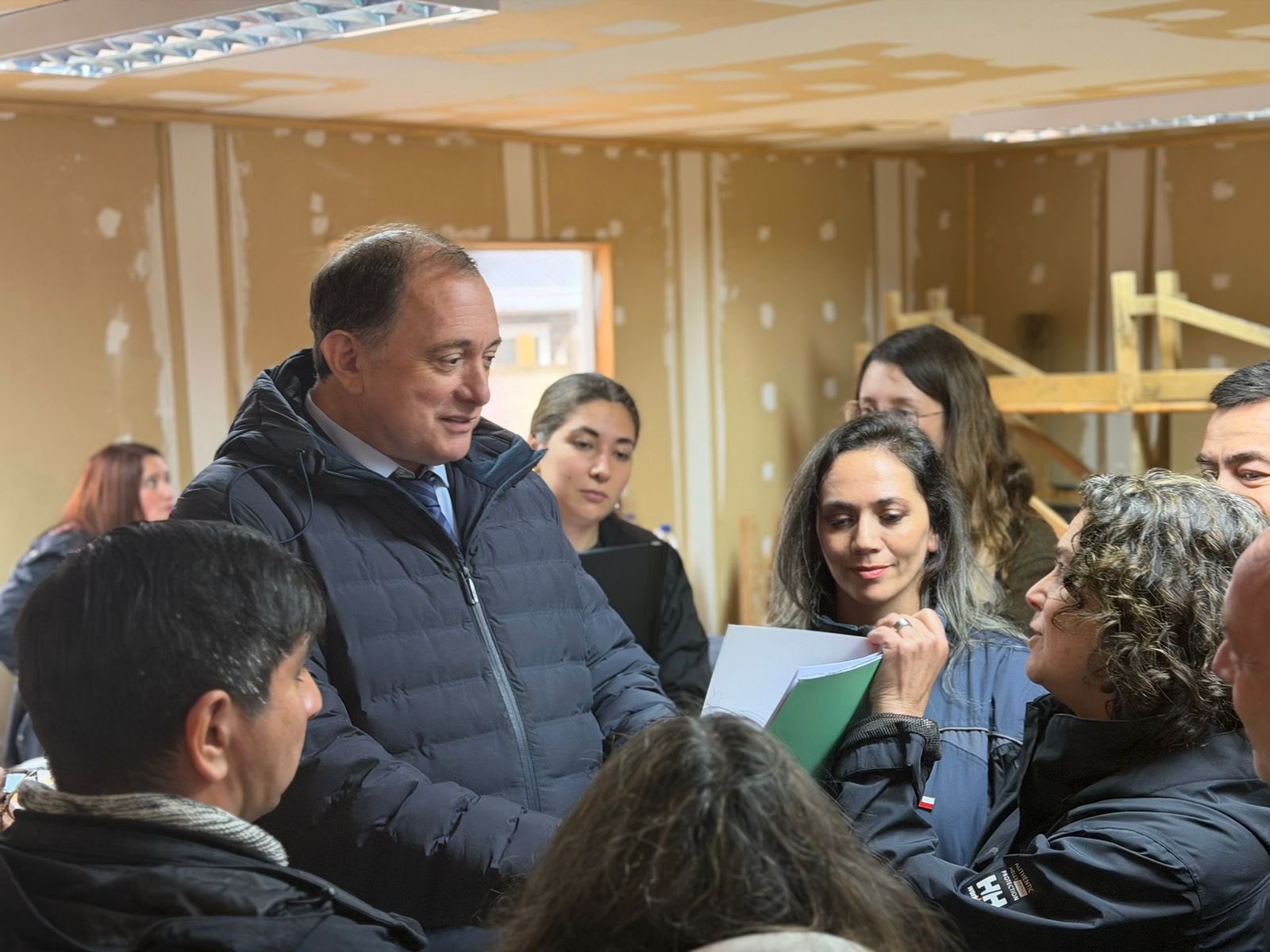 Pdta del Senado raya la cancha a ministro Poduje: “No puede haber ministros sumando votos y otros restando votos”