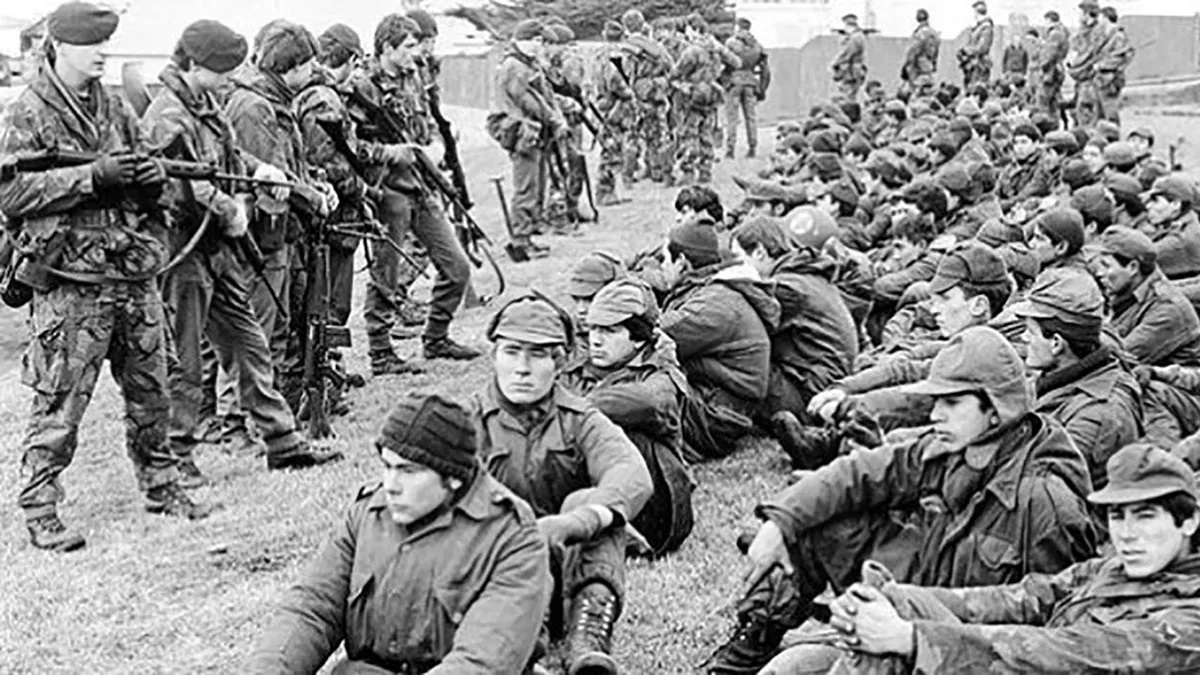A 44 años del inicio de la guerra que traumatizó Argentina y consolidó el dominio de Reino Unido en las Falkland