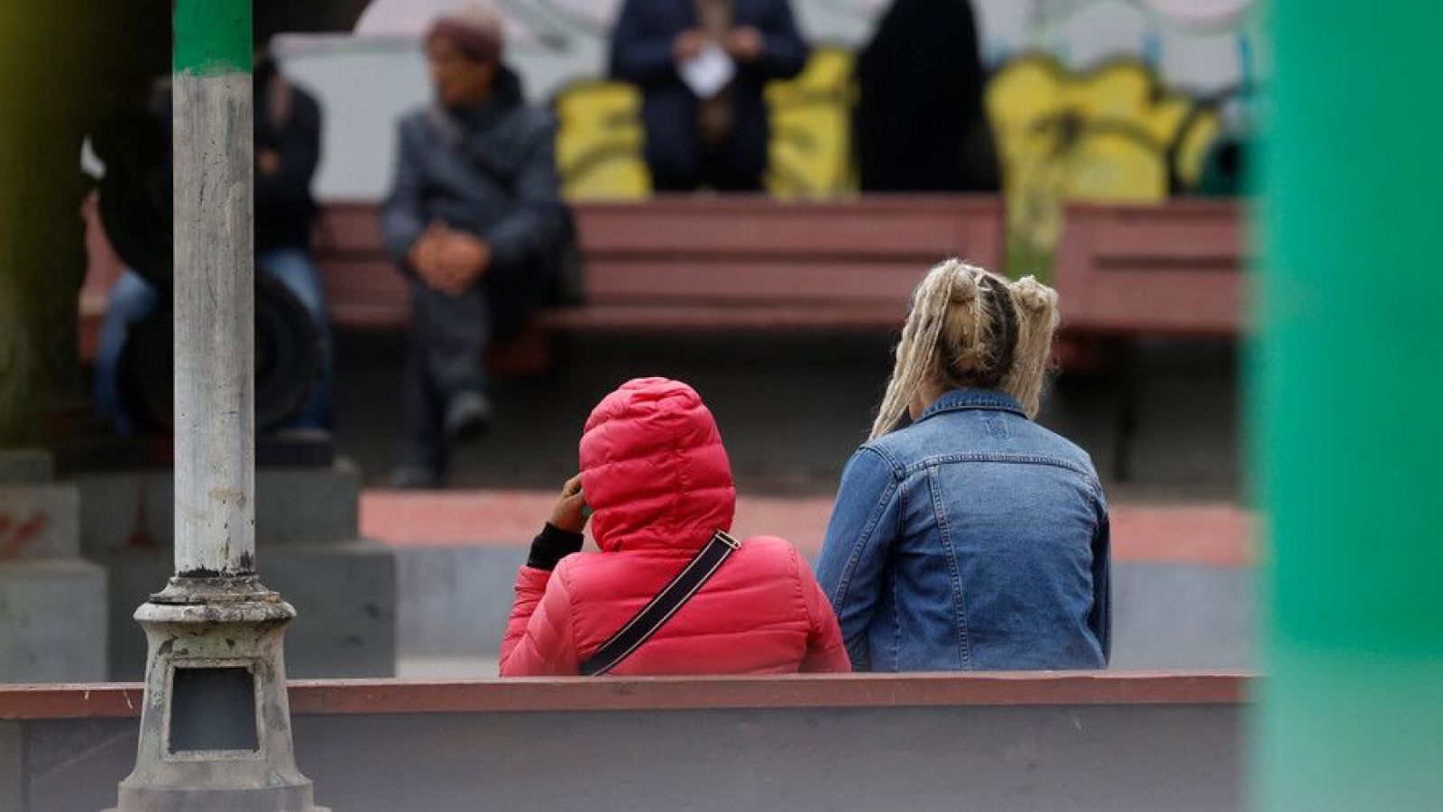 Tasa de desocupación en Chile fue 8,9% en trimestre enero–marzo: Mujeres llega a dos cifras