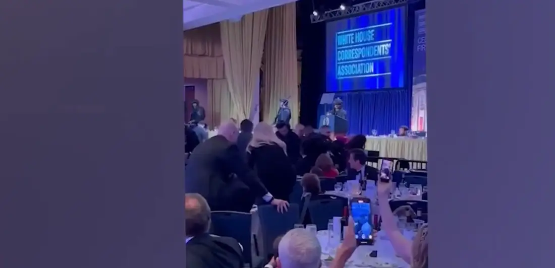 ACTUALIZACIÓN: Tras balazos en cena de la Prensa en Washigton: Trump elogia al Servicio Secreto y afirma que "el tirador ha sido detenido"